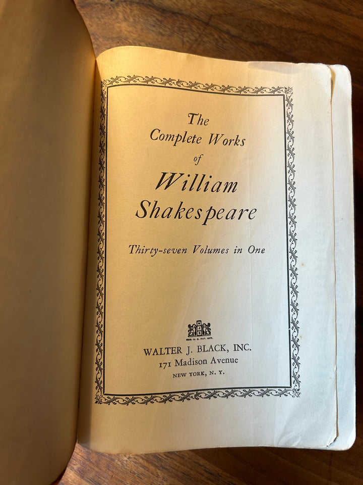 The Complete Works of William Shakespeare, 37 Volumes in One